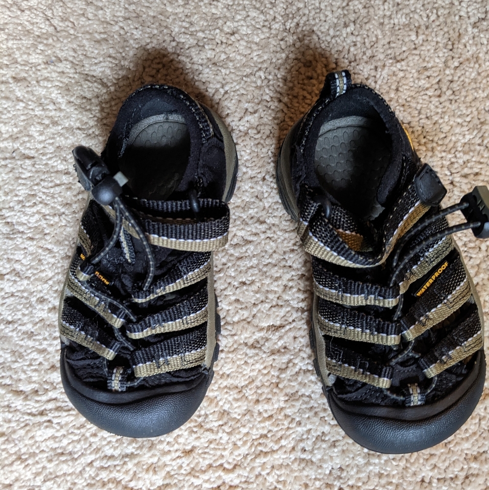 Keen sandals